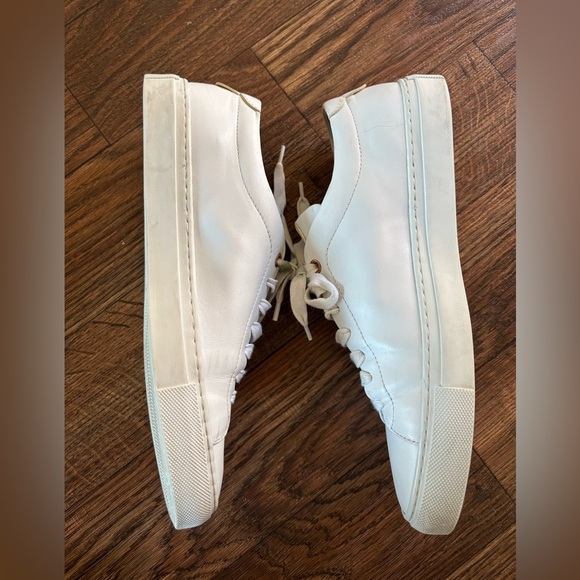 GOOD MAN BRAND
EDGE LO-TOP SNEAKER: MONO
Responsible Nappa Leather - Picture 12 of 13